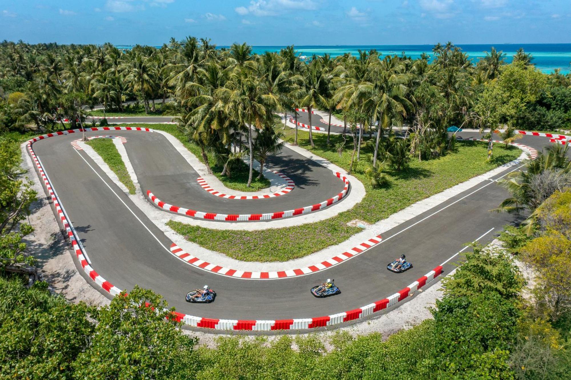 Kandima Maldives Ośrodek wypoczynkowy 5*